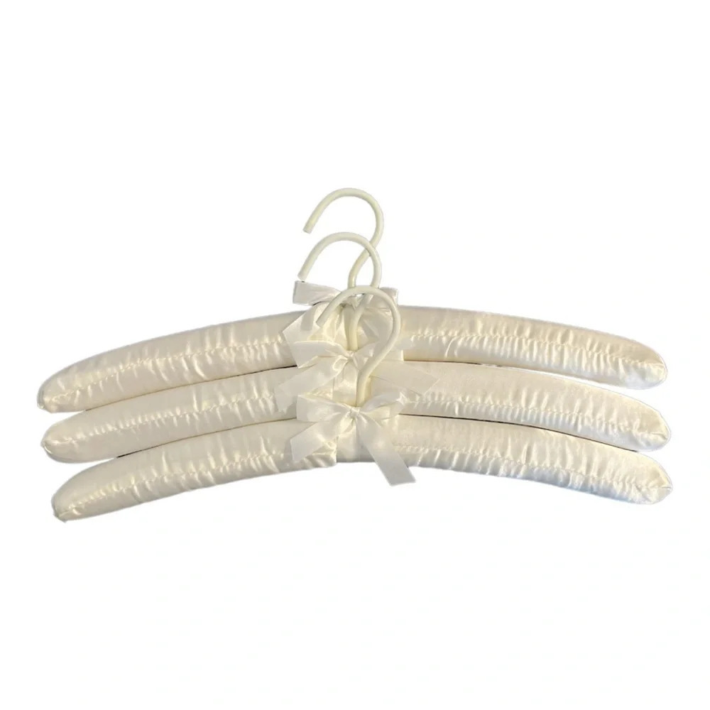 Padded Satin Hangers in sets of 3 Ivory with Beautiful Detail Bow